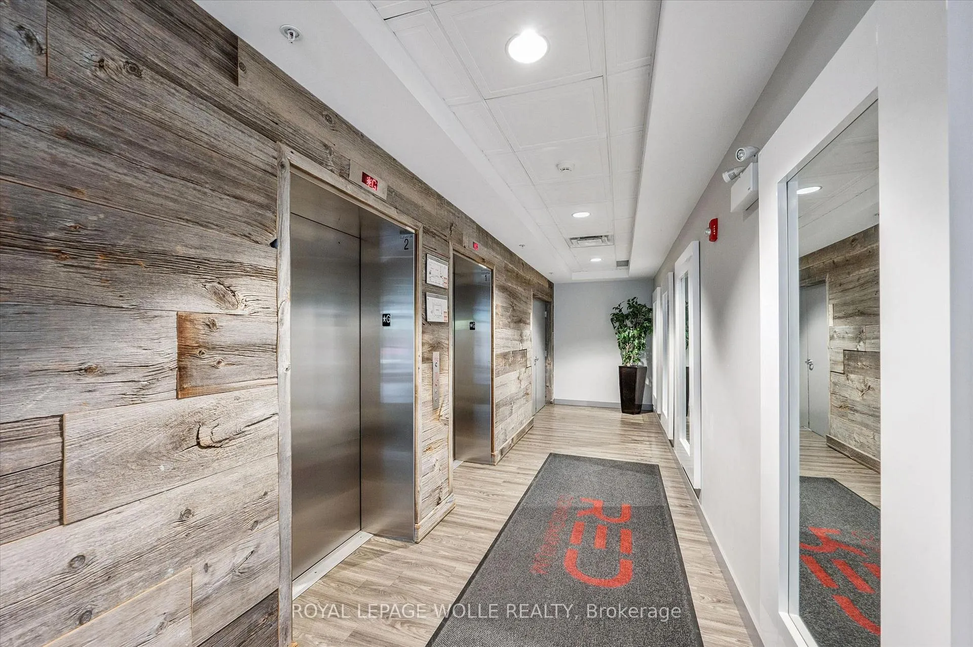 Photo 7 of Unit 304, 188 King Street S, Waterloo, Beechwood/University — HOMEH