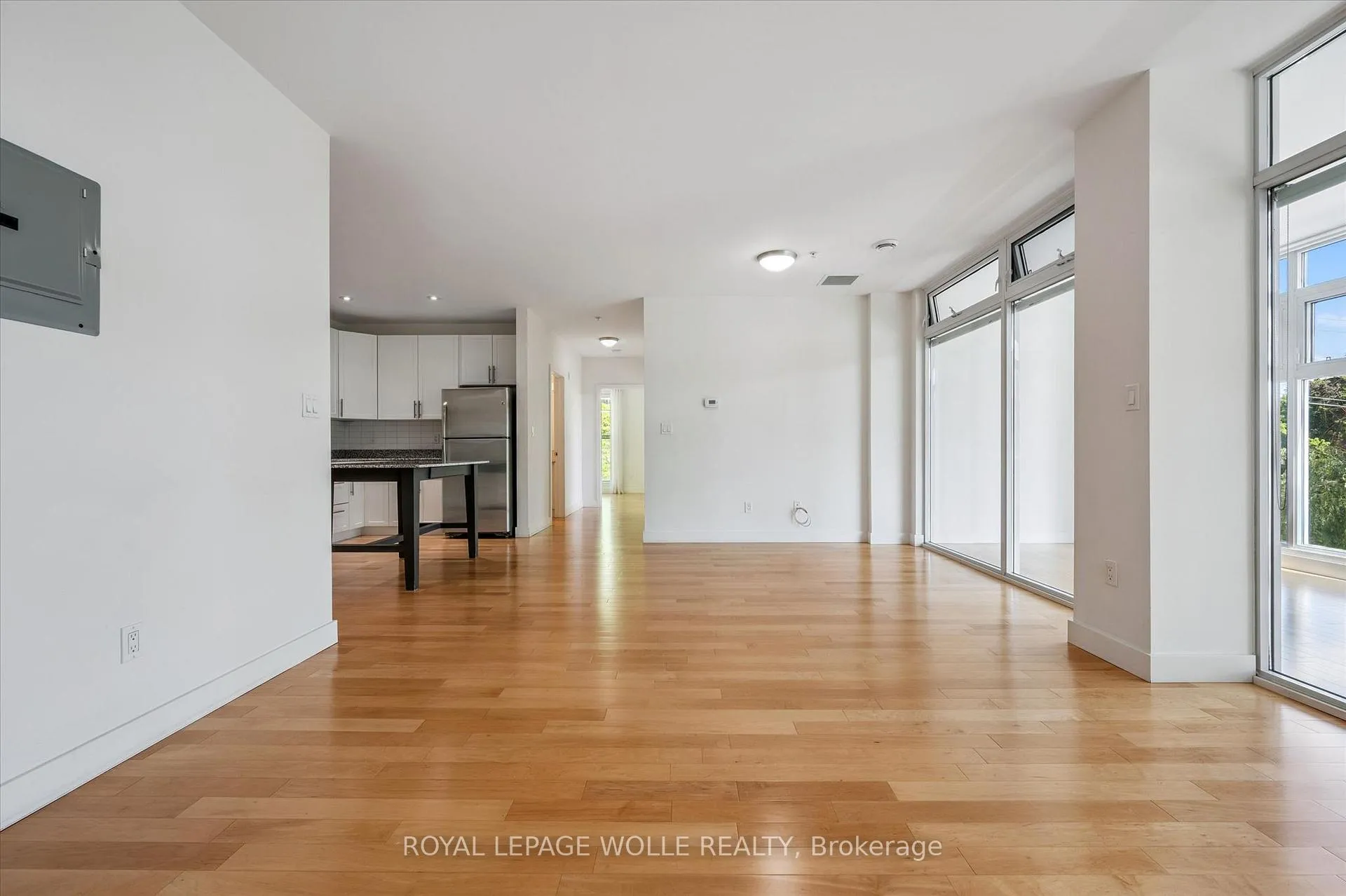 Photo 15 of Unit 304, 188 King Street S, Waterloo, Beechwood/University — HOMEH
