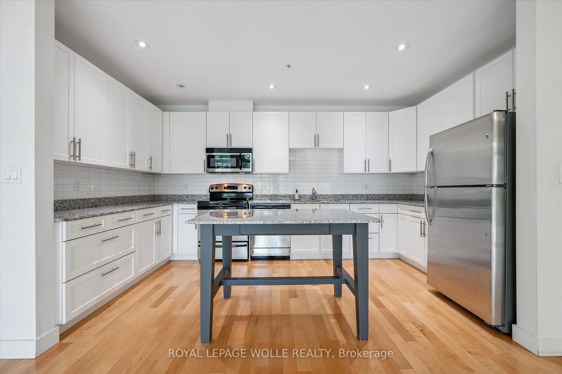 Photo 21 of Unit 304, 188 King Street S, Waterloo, Beechwood/University — HOMEH