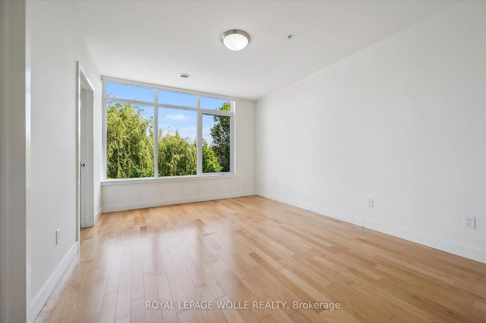 Photo 55 of Unit 304, 188 King Street S, Waterloo, Beechwood/University — HOMEH