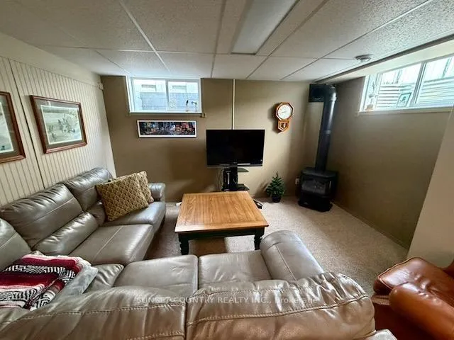 Photo 16 of 24 Clearwater Crescent, Dryden, Pronger Park — HOMEH