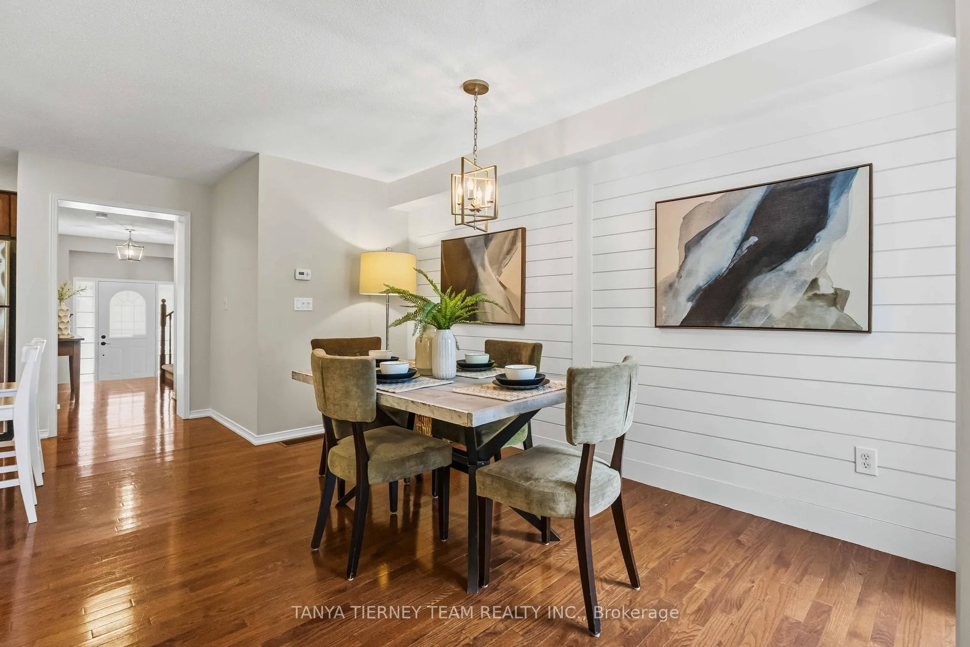 Photo 16 of 10 Ramona Way, Whitby, Brooklin — HOMEH