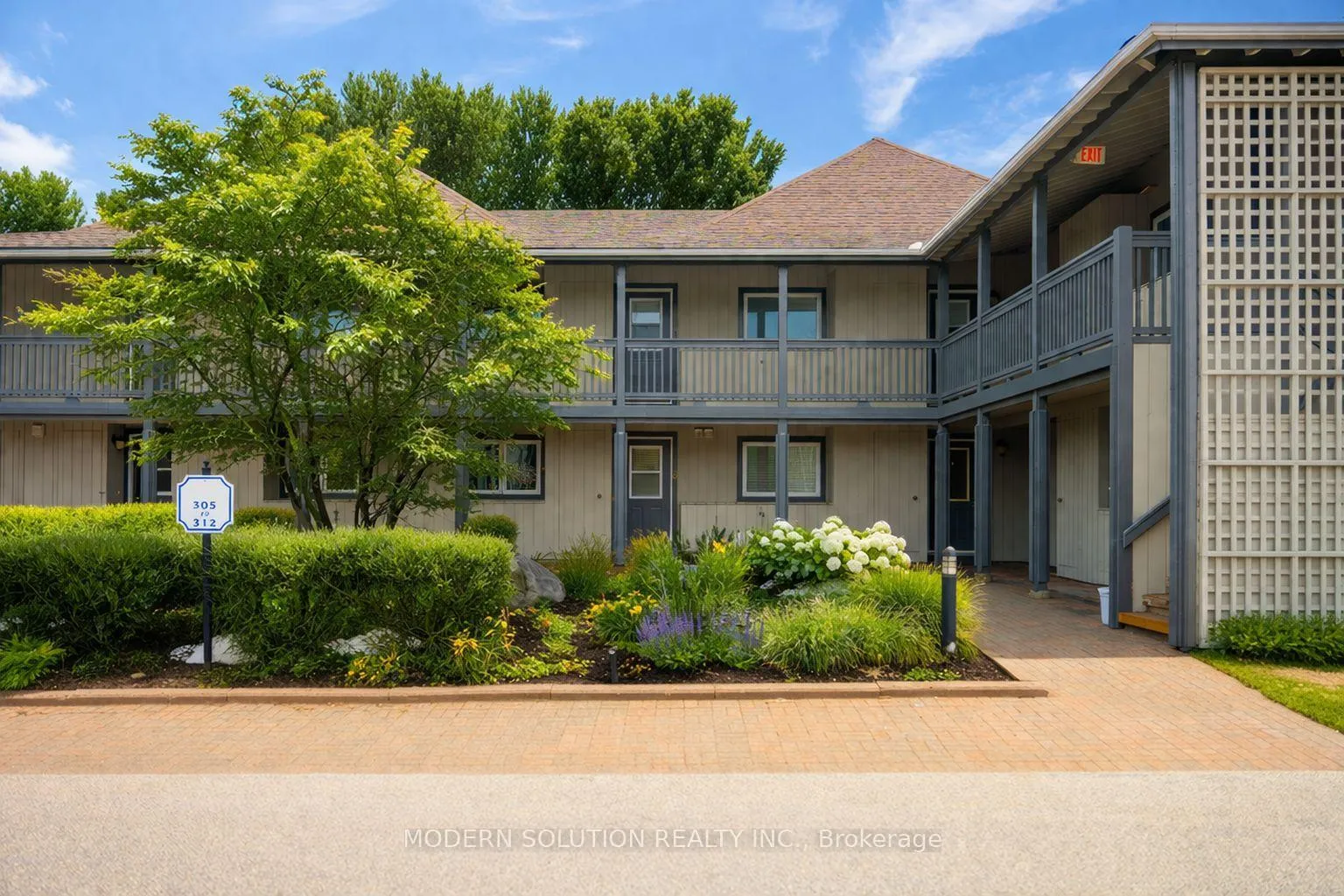 Photo 1 of 307 Mariners Way, Collingwood — HOMEH