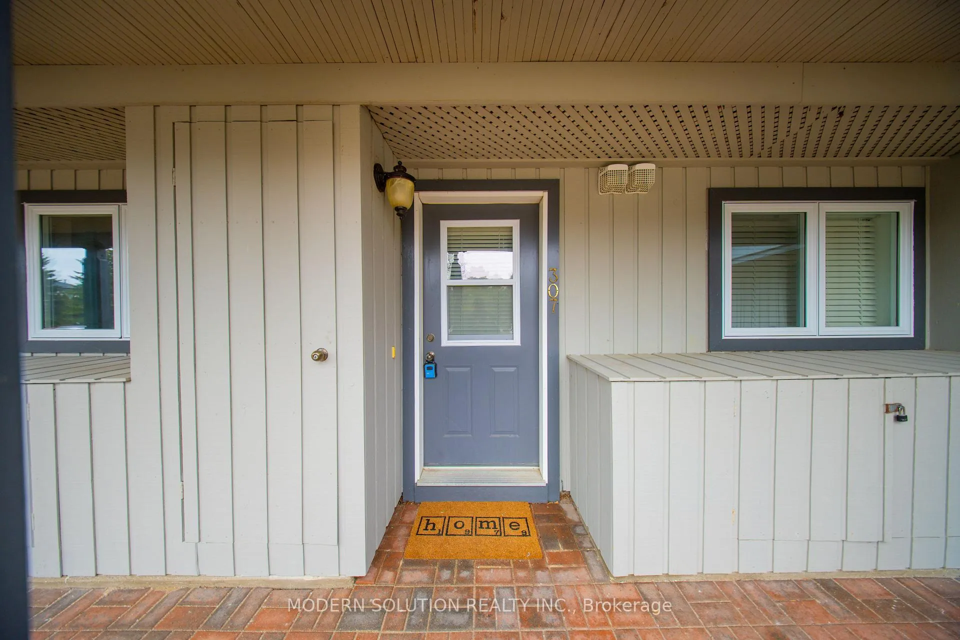 Photo 5 of 307 Mariners Way, Collingwood — HOMEH