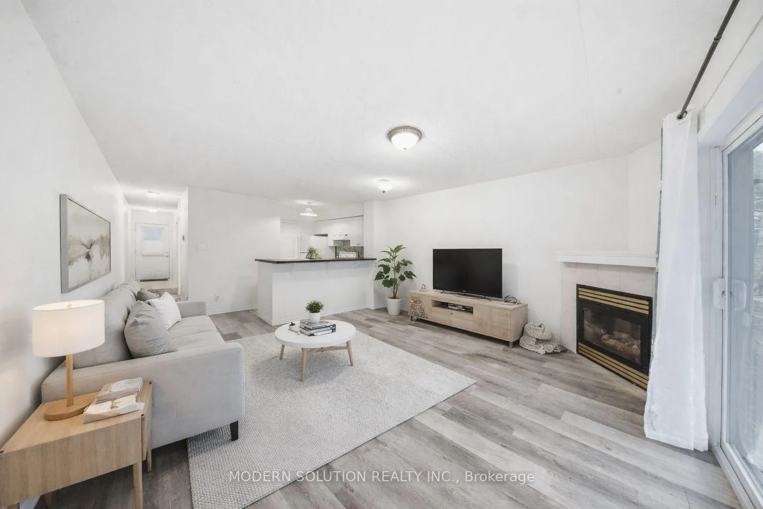 Photo 13 of 307 Mariners Way, Collingwood — HOMEH