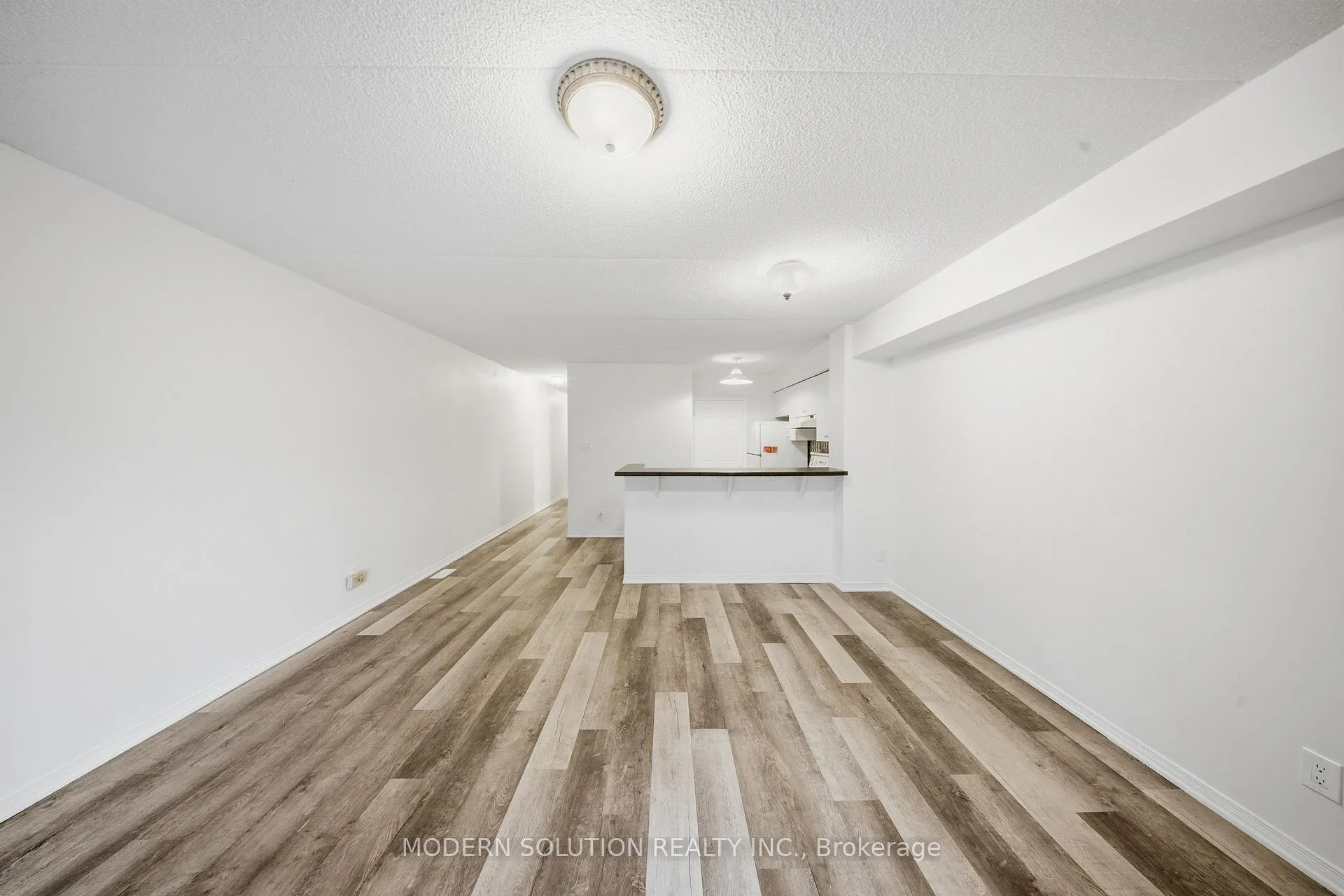 Photo 17 of 307 Mariners Way, Collingwood — HOMEH