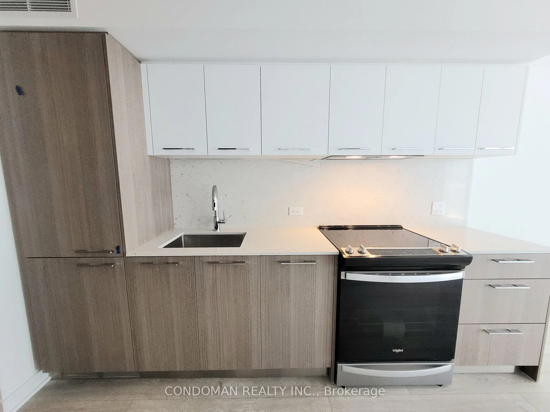 Photo 5 of Unit 911, 45 Baseball Place, Toronto, South Riverdale — HOMEH
