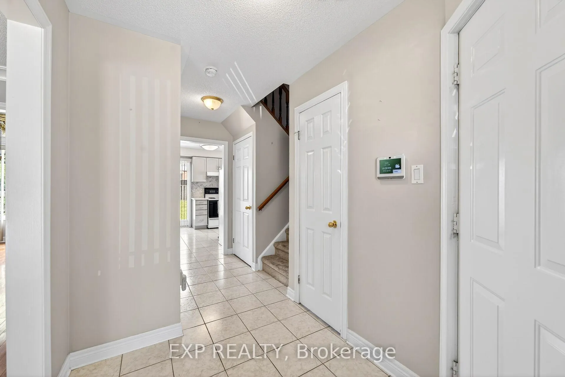 Photo 5 of 45 Ossington Drive, Hamilton, Broughton — HOMEH