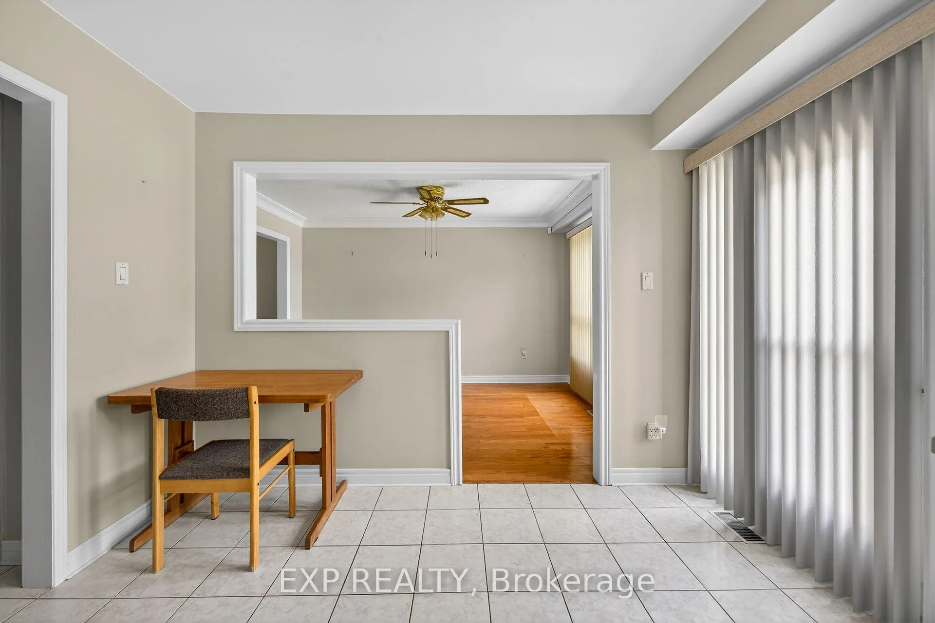 Photo 11 of 45 Ossington Drive, Hamilton, Broughton — HOMEH