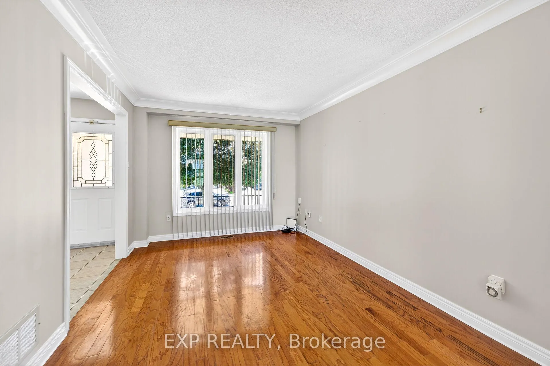 Photo 16 of 45 Ossington Drive, Hamilton, Broughton — HOMEH