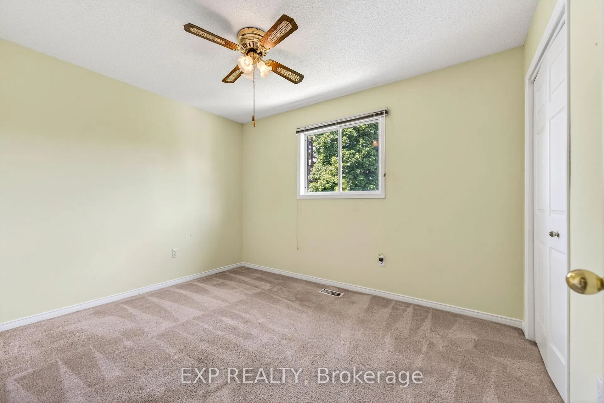 Photo 32 of 45 Ossington Drive, Hamilton, Broughton — HOMEH