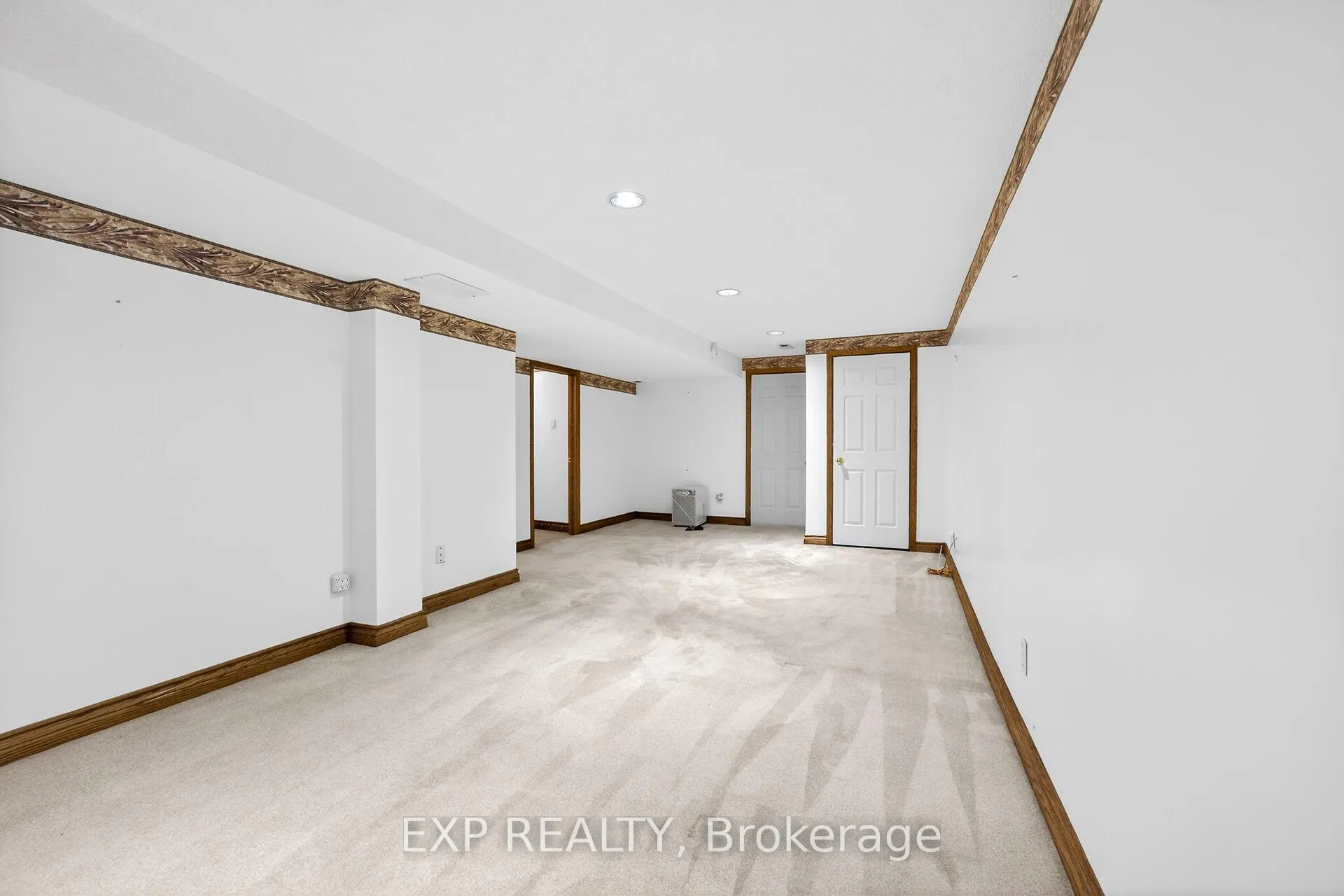 Photo 35 of 45 Ossington Drive, Hamilton, Broughton — HOMEH