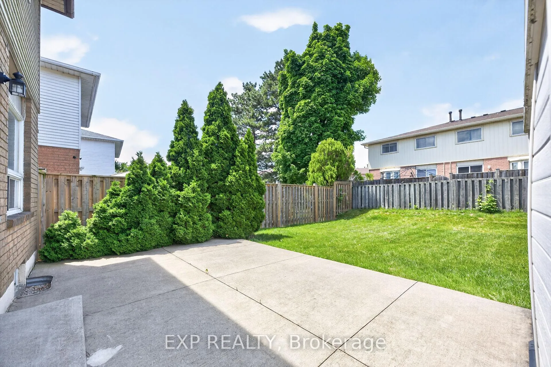 Photo 46 of 45 Ossington Drive, Hamilton, Broughton — HOMEH