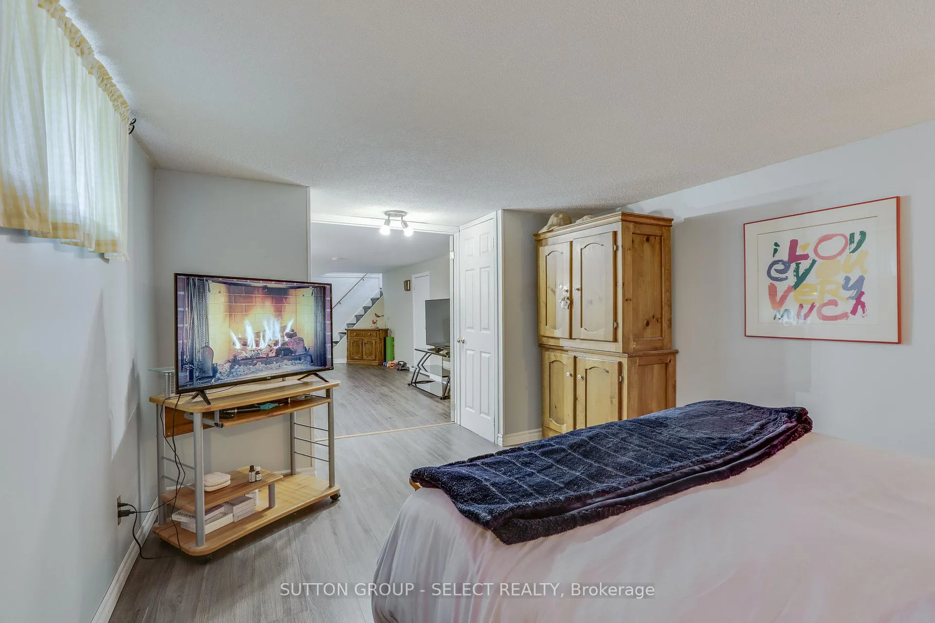 Photo 30 of 65 Broadway Avenue, London, South V — HOMEH