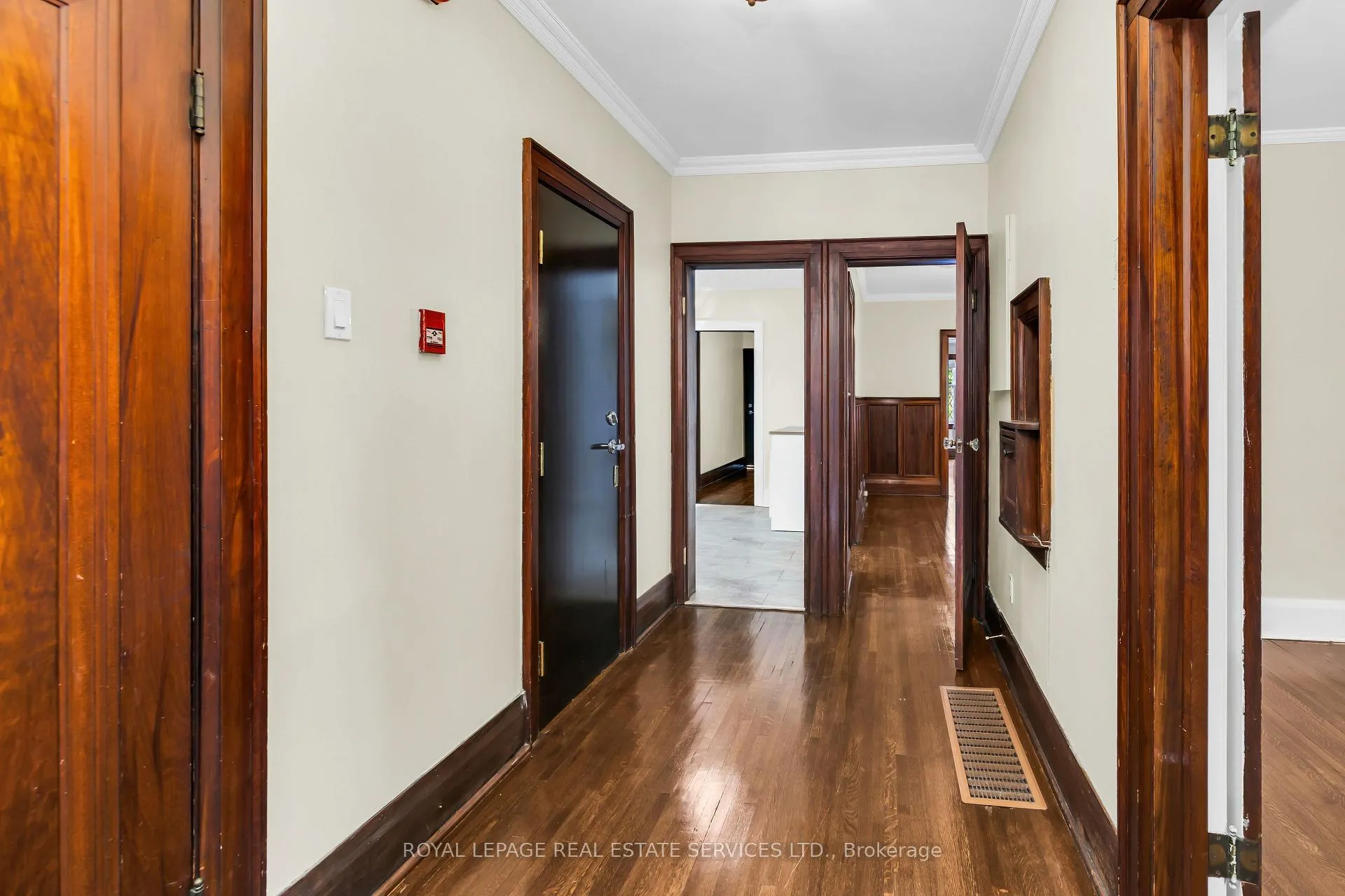 Photo 33 of Unit Main, 25 Braemar Avenue, Toronto, Yonge-Eglinton — HOMEH