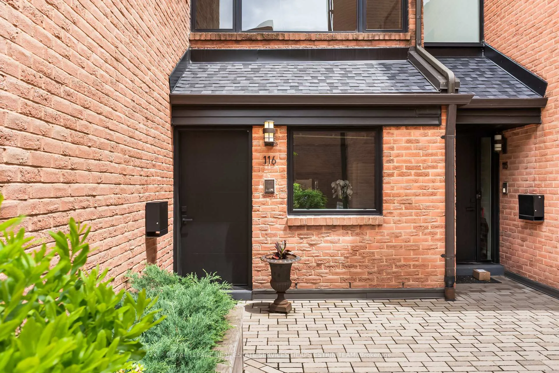 Photo 2 of Unit 116, 10 Walker Avenue, Toronto, Yonge-St. Clair — HOMEH