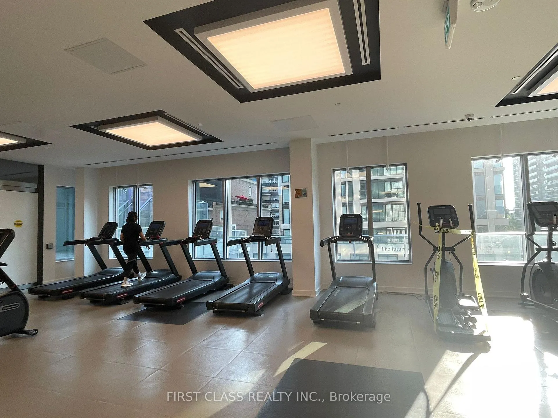 Photo 16 of Unit 810, 99 Broadway Avenue, Toronto, Mount Pleasant West — HOMEH