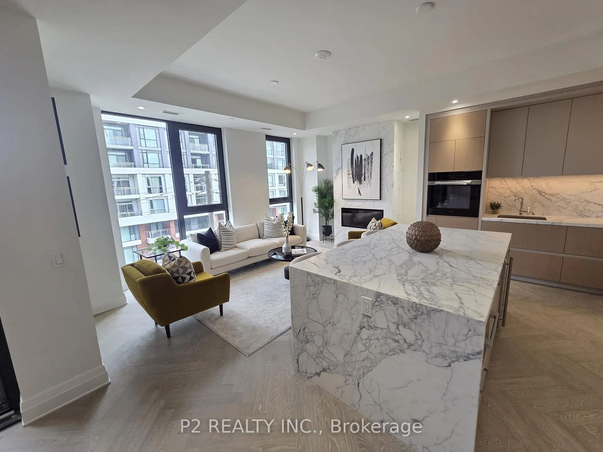 Photo 3 of Unit 411, 2 Forest Hill, Toronto, Casa Loma — HOMEH