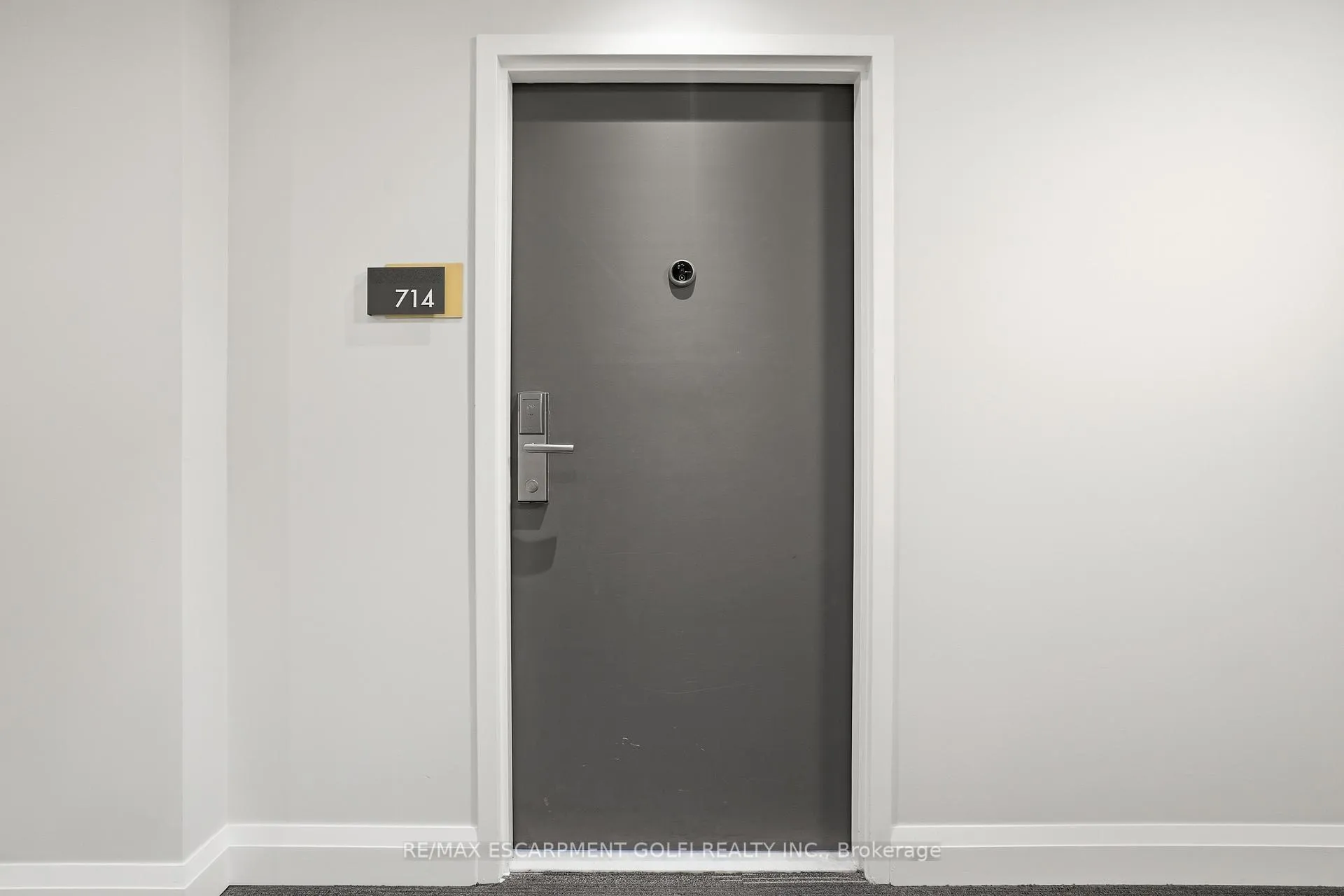 Photo 2 of Unit 714, 5698 Main Street, Niagara Falls, Hospital — HOMEH