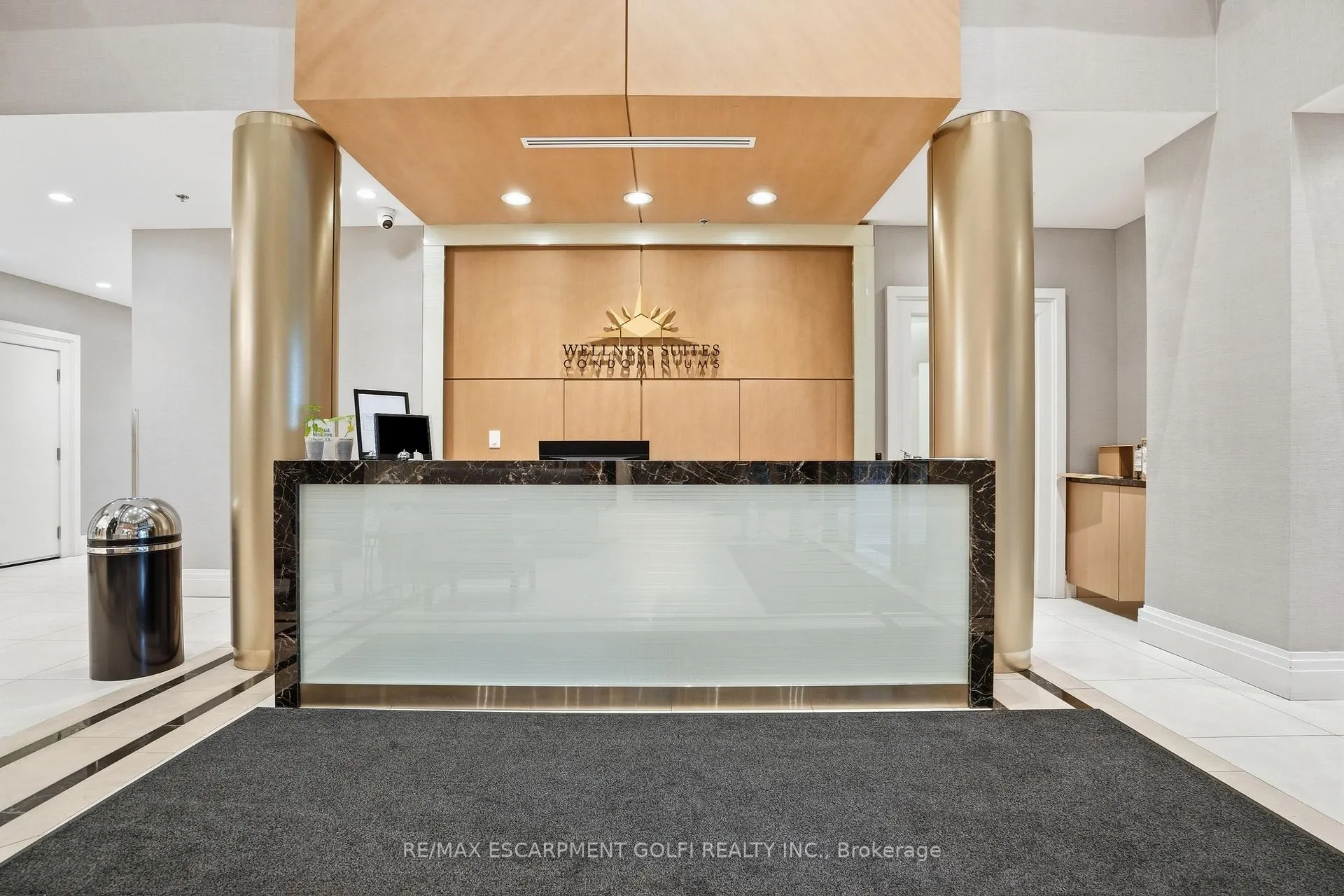 Photo 16 of Unit 714, 5698 Main Street, Niagara Falls, Hospital — HOMEH