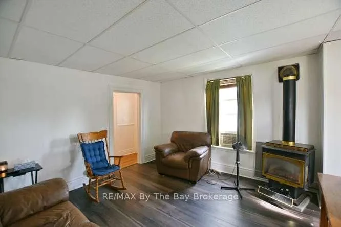 Photo 19 of 11 Edward Street W, Clearview, Creemore — HOMEH