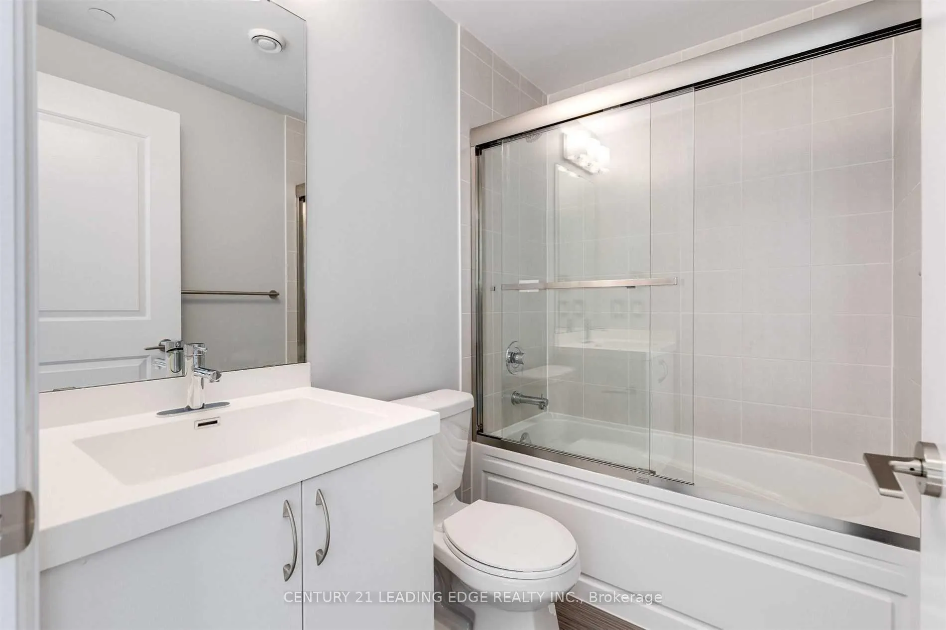 Photo 10 of Unit LPH01, 9560 Markham Road, Markham, Wismer — HOMEH
