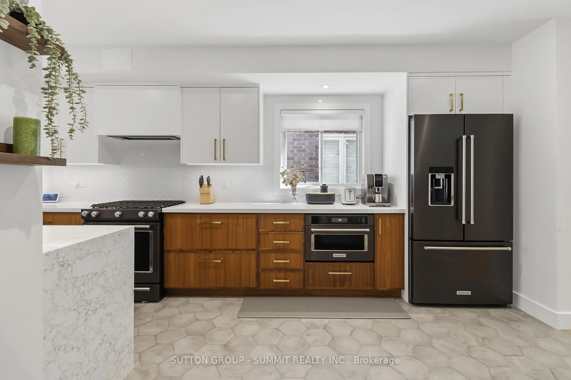 Photo 6 of 2111 Westmount Drive, Oakville, Westmount — HOMEH