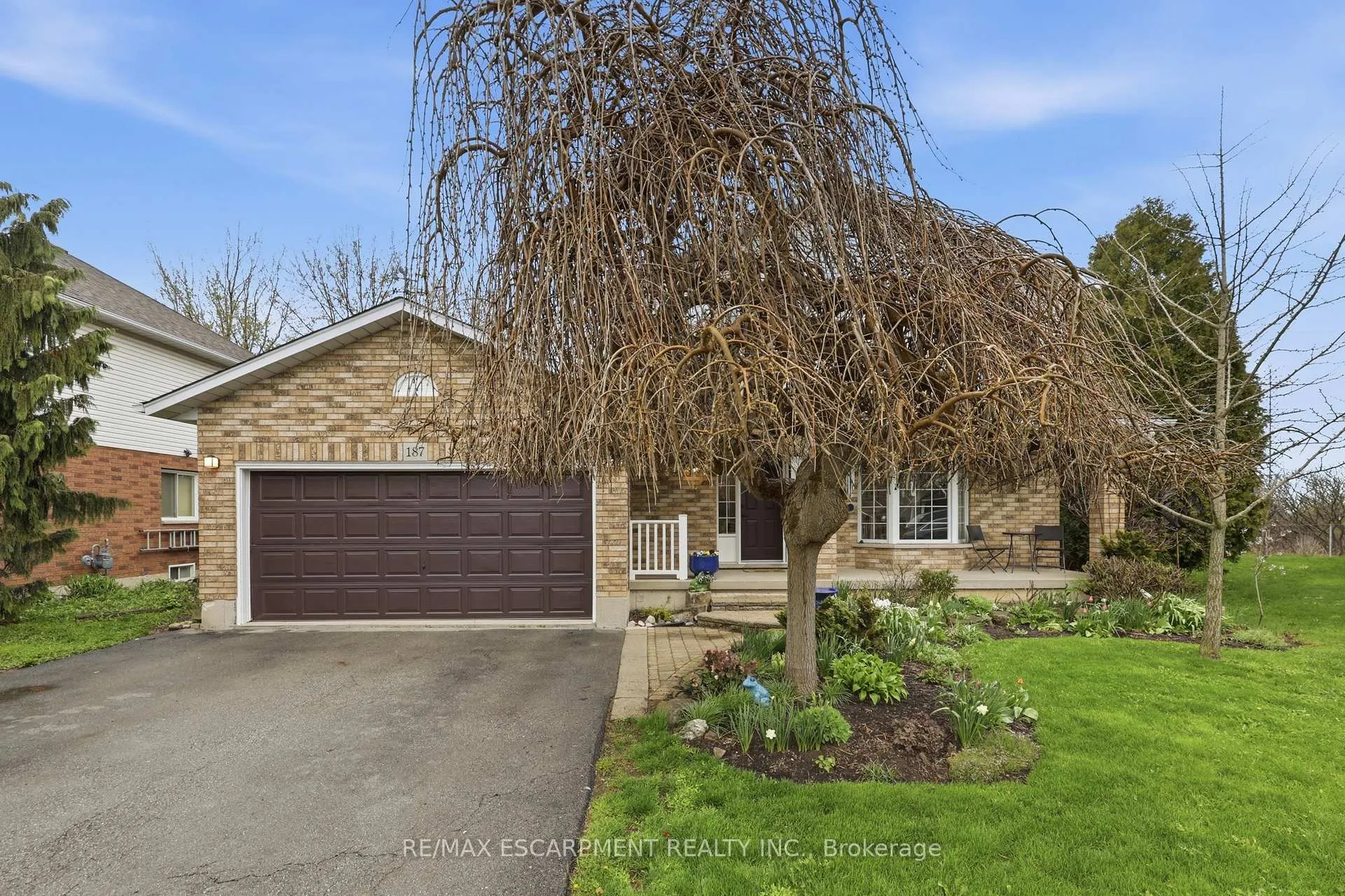 Photo 1 of 187 Alderlea Avenue, Hamilton, Rural Glanbrook — HOMEH