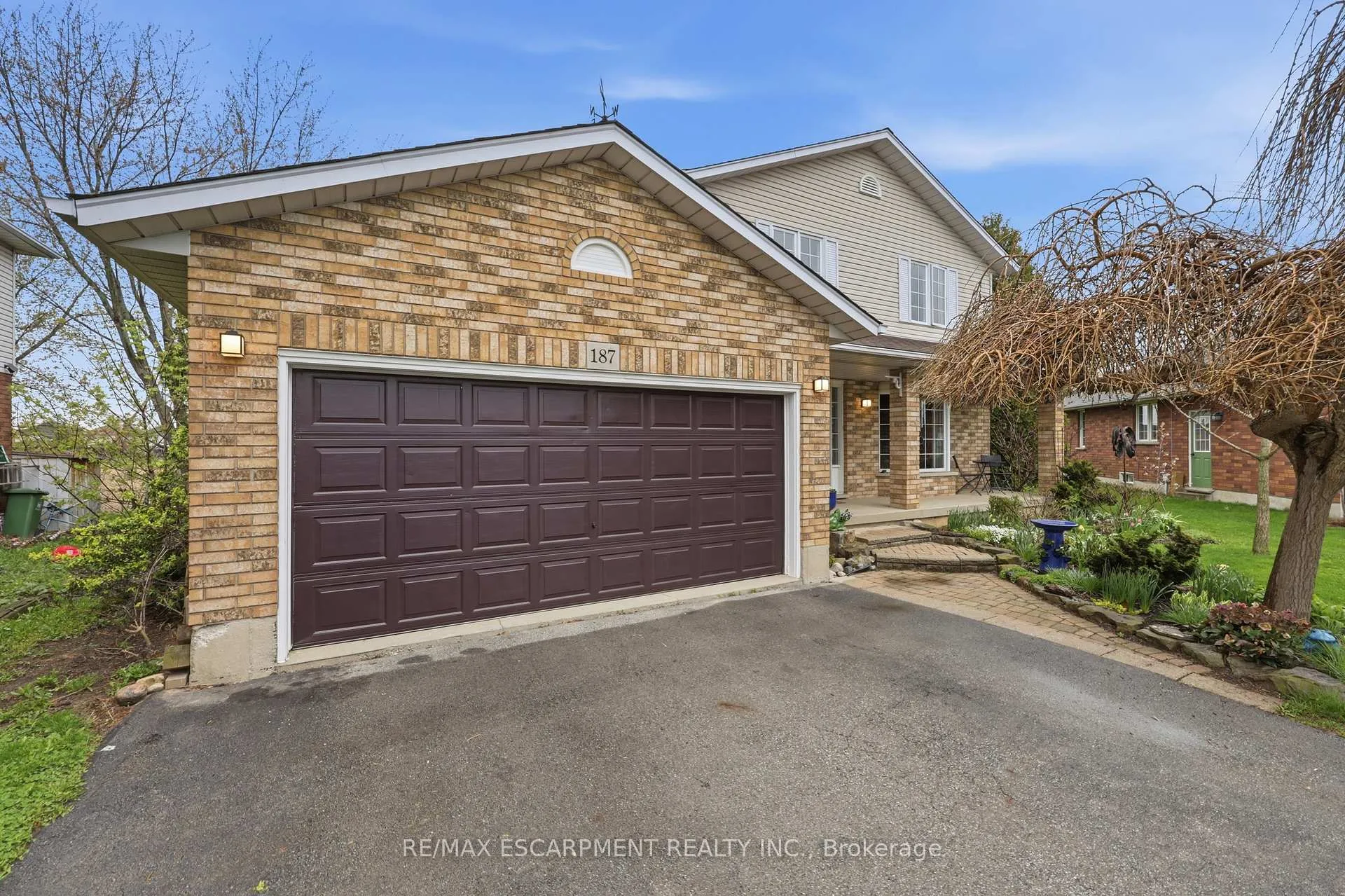Photo 5 of 187 Alderlea Avenue, Hamilton, Rural Glanbrook — HOMEH