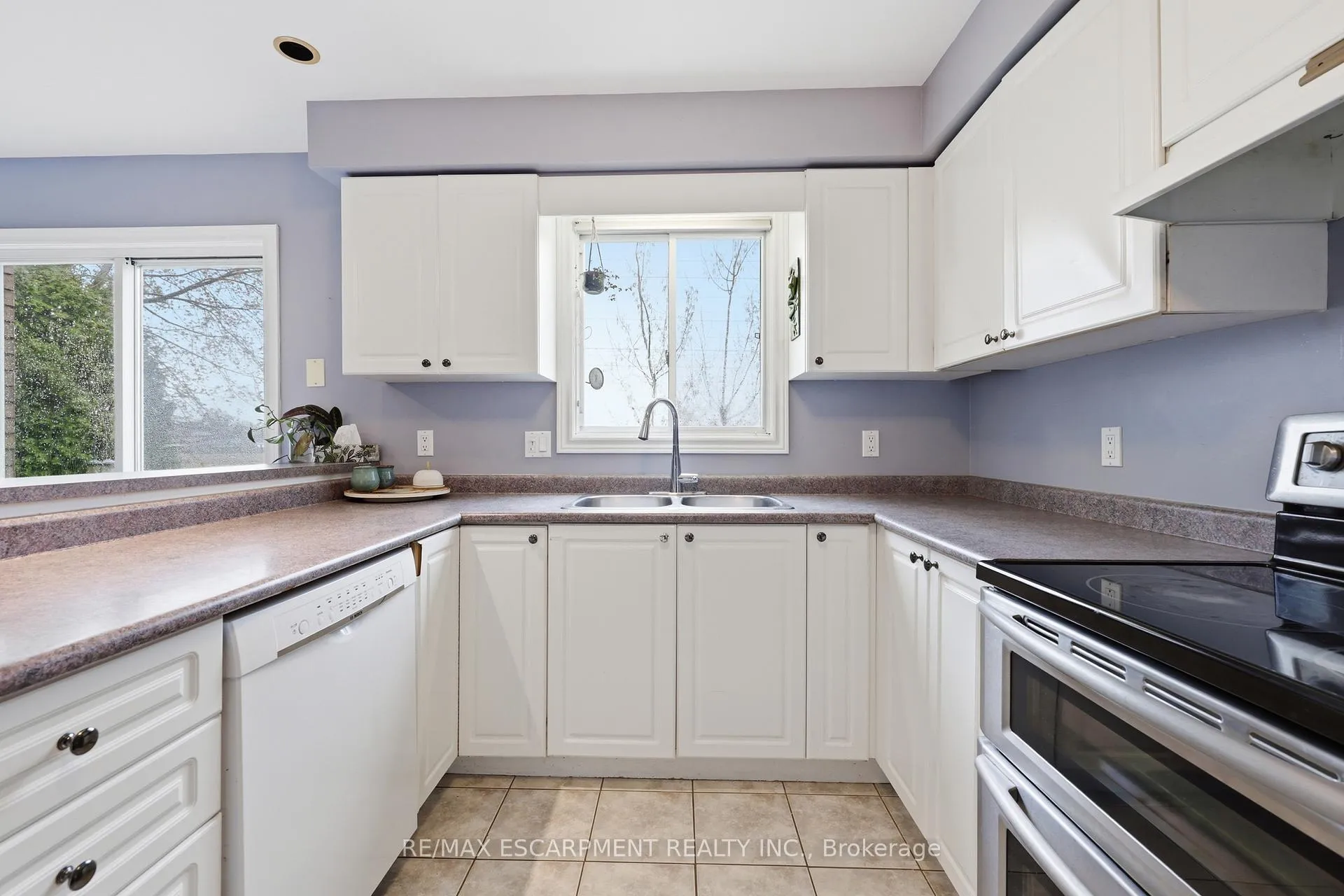 Photo 21 of 187 Alderlea Avenue, Hamilton, Rural Glanbrook — HOMEH