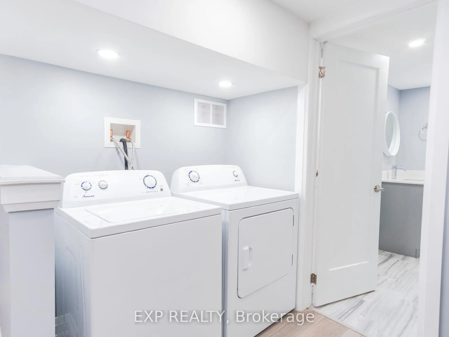 Photo 13 of Unit 2, 124 Upper Paradise Road, Hamilton, Westcliffe — HOMEH
