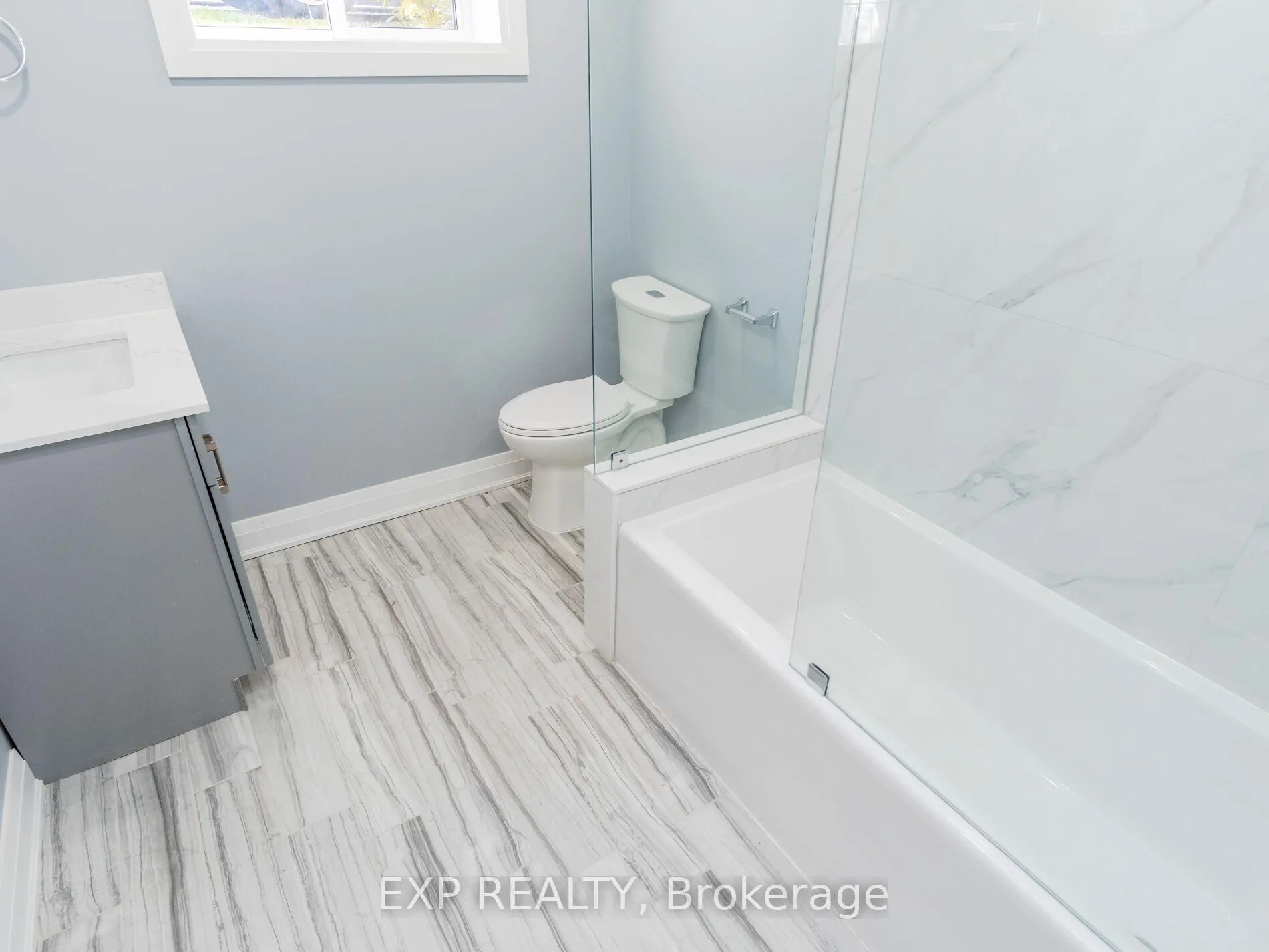 Photo 14 of Unit 2, 124 Upper Paradise Road, Hamilton, Westcliffe — HOMEH