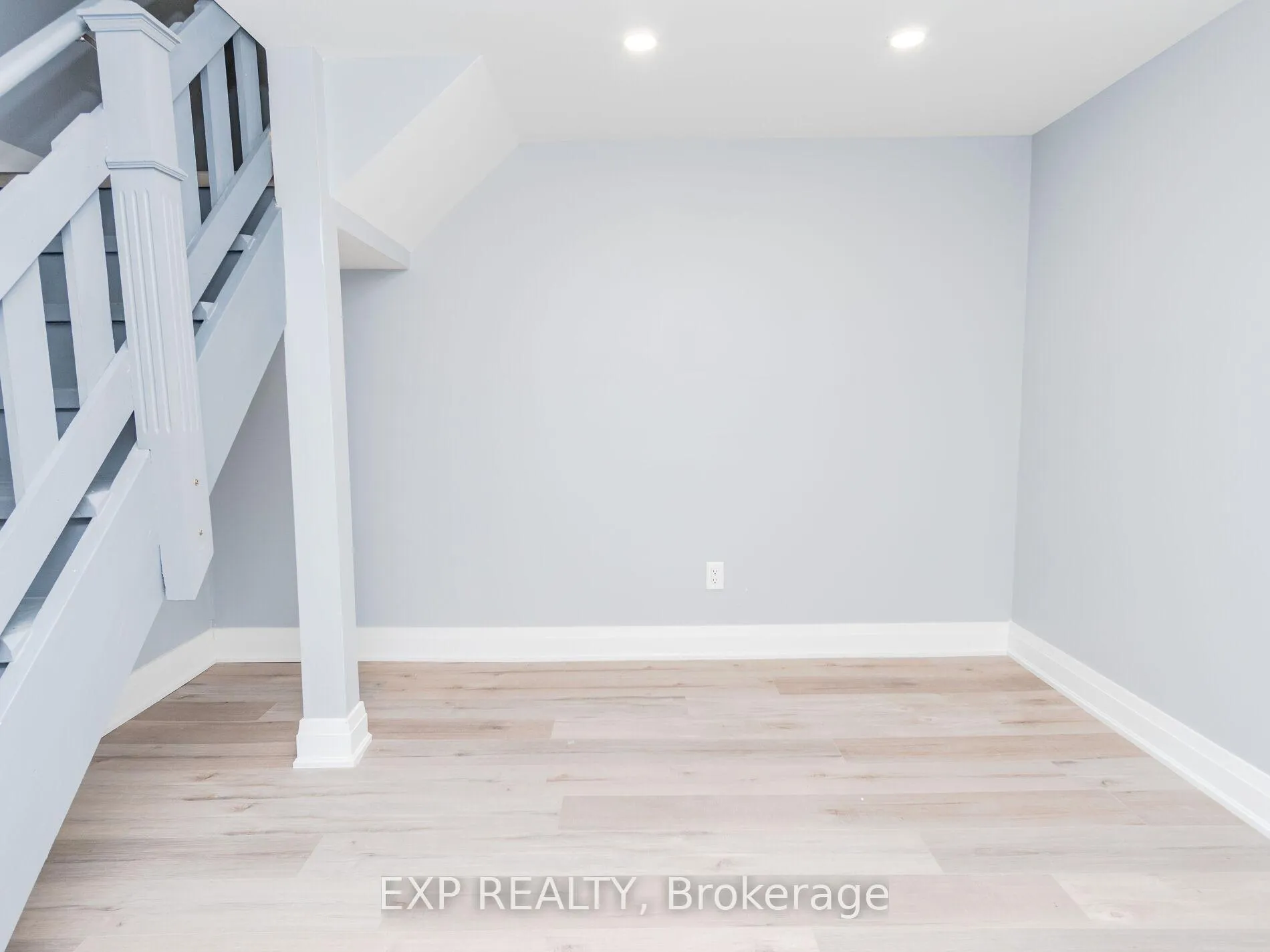 Photo 16 of Unit 2, 124 Upper Paradise Road, Hamilton, Westcliffe — HOMEH