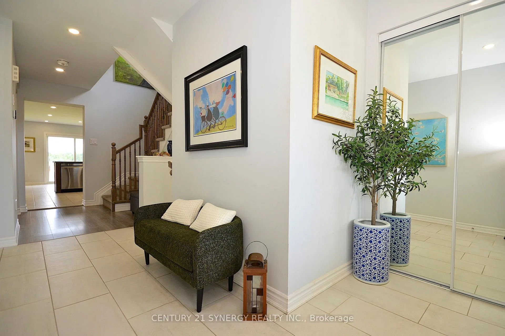 Photo 3 of 114 Unity Place, Ottawa, Stittsville (North) — HOMEH