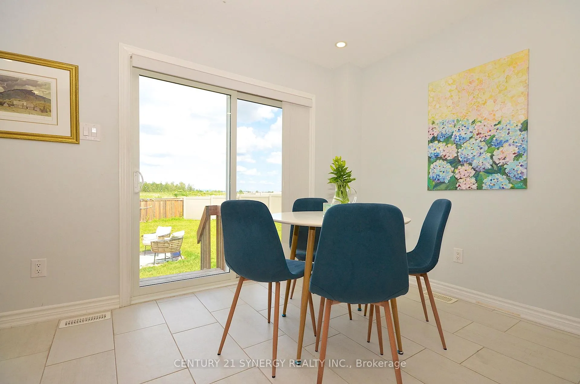 Photo 12 of 114 Unity Place, Ottawa, Stittsville (North) — HOMEH