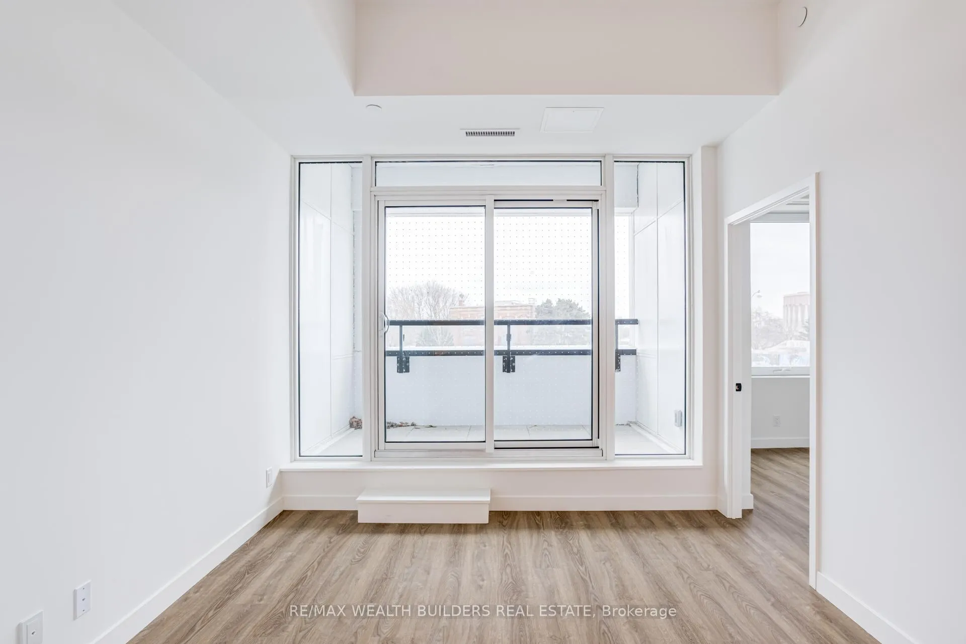 Photo 19 of Unit 201, 1050 Eastern Avenue, Toronto, Greenwood-Coxwell — HOMEH