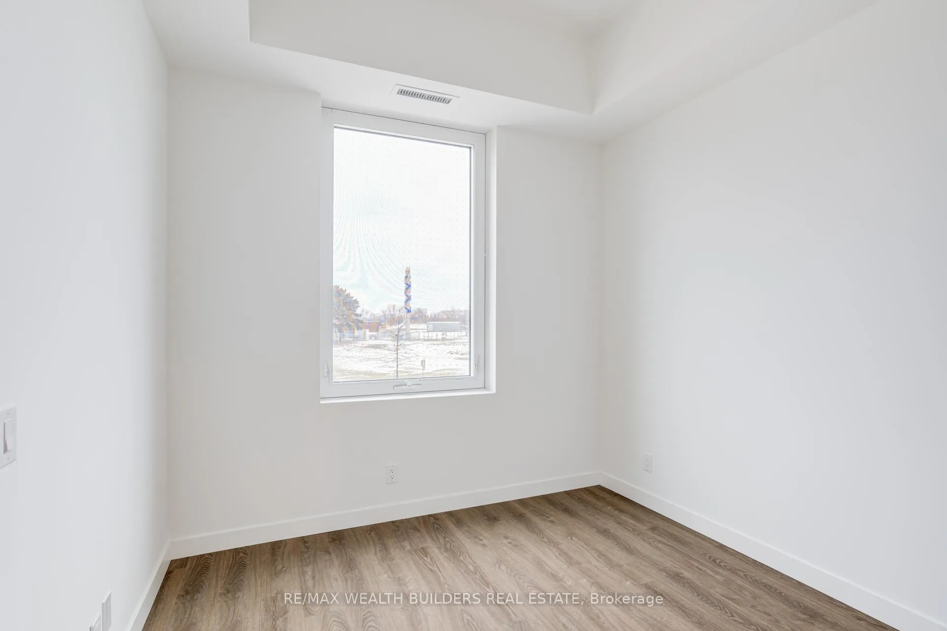 Photo 23 of Unit 201, 1050 Eastern Avenue, Toronto, Greenwood-Coxwell — HOMEH