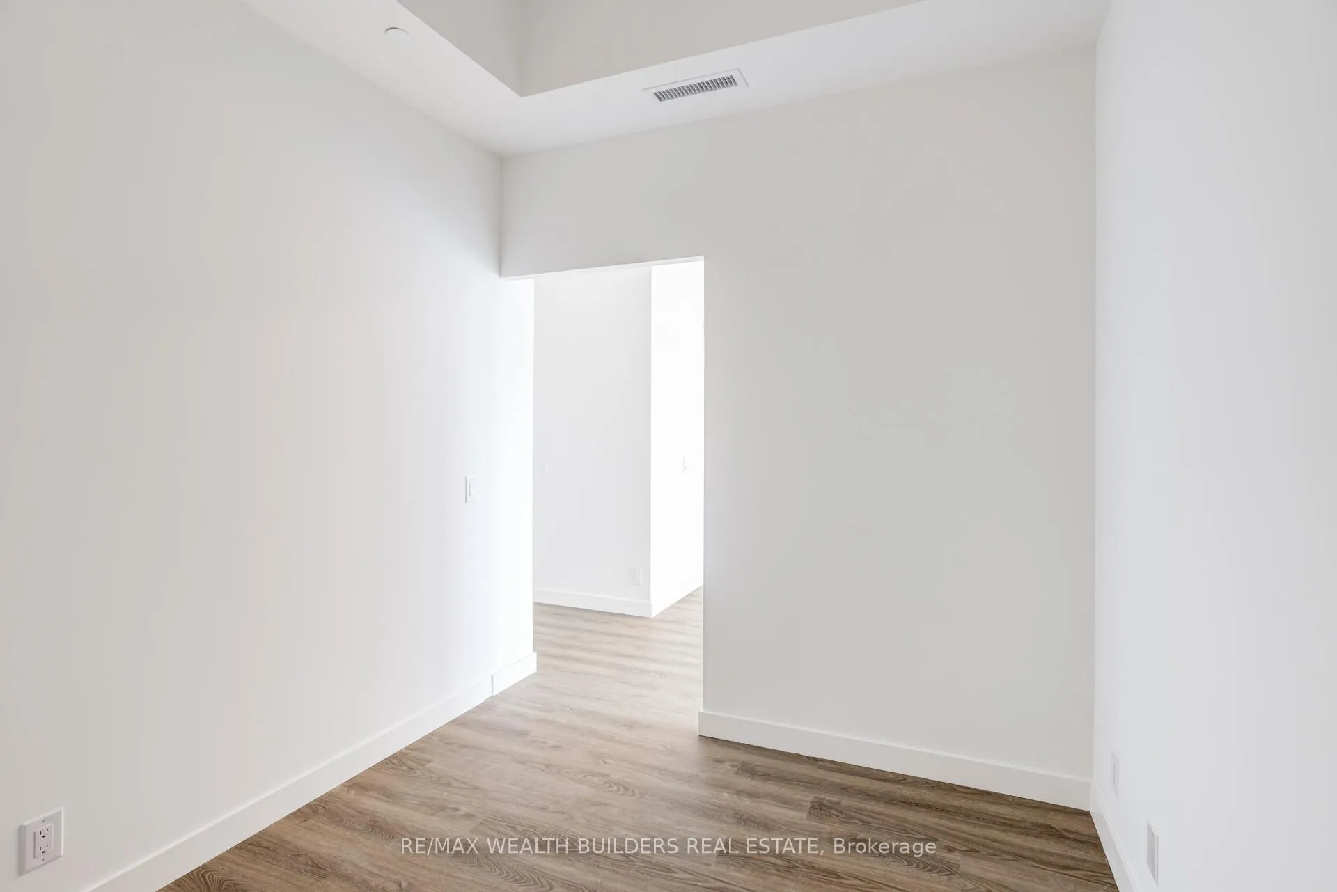 Photo 28 of Unit 201, 1050 Eastern Avenue, Toronto, Greenwood-Coxwell — HOMEH