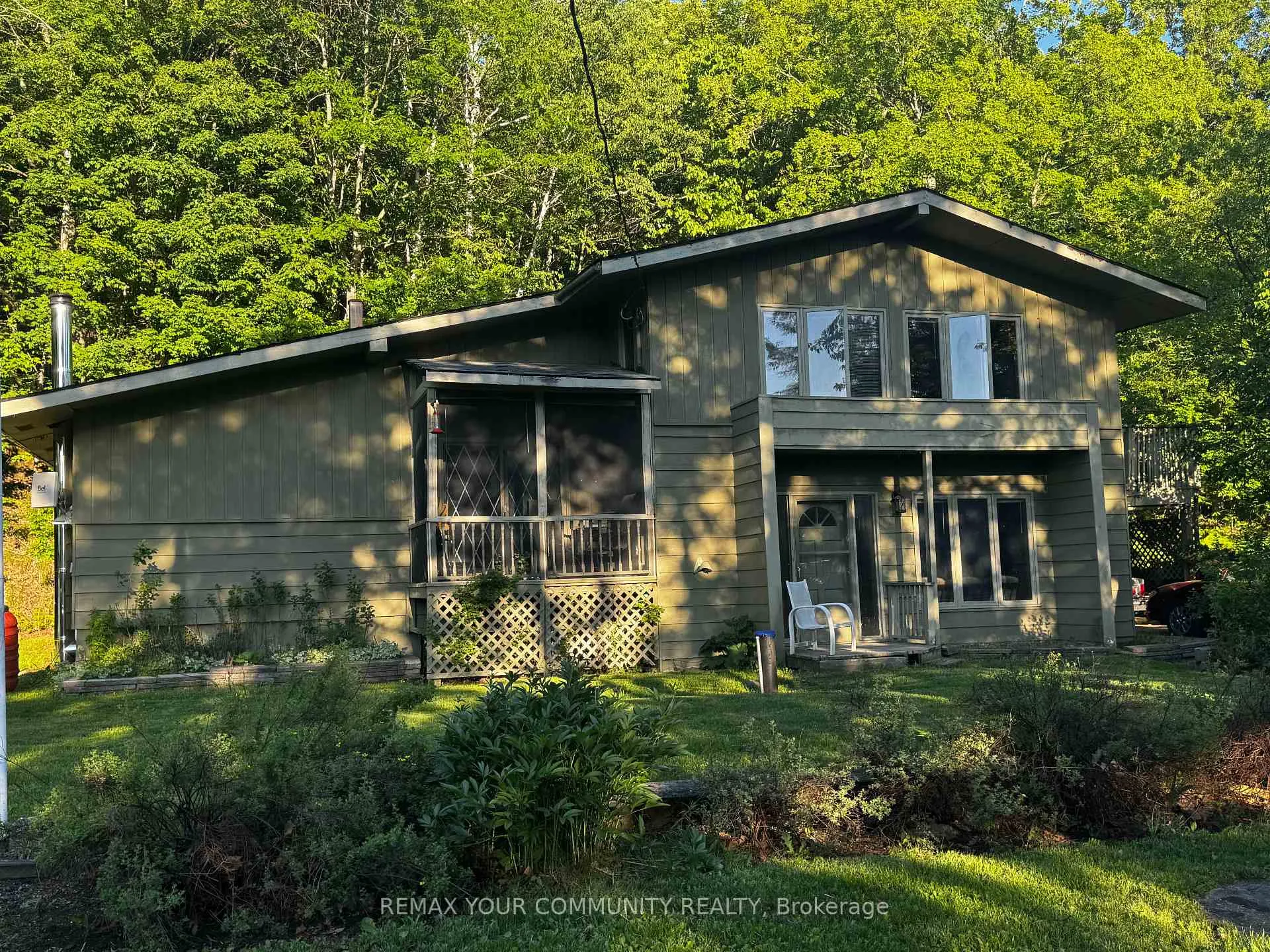Photo 2 of 1025 Meadowview Road, Dysart et al, Dysart — HOMEH