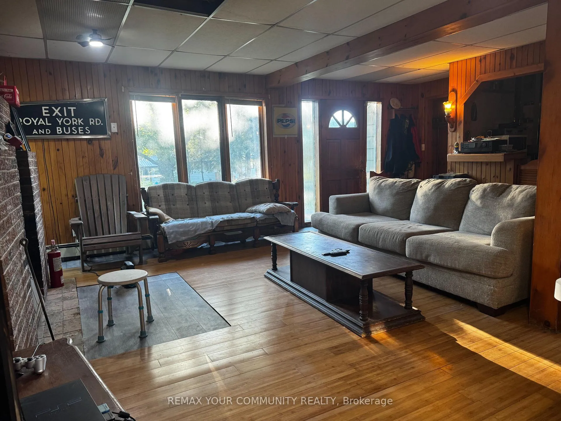 Photo 8 of 1025 Meadowview Road, Dysart et al, Dysart — HOMEH