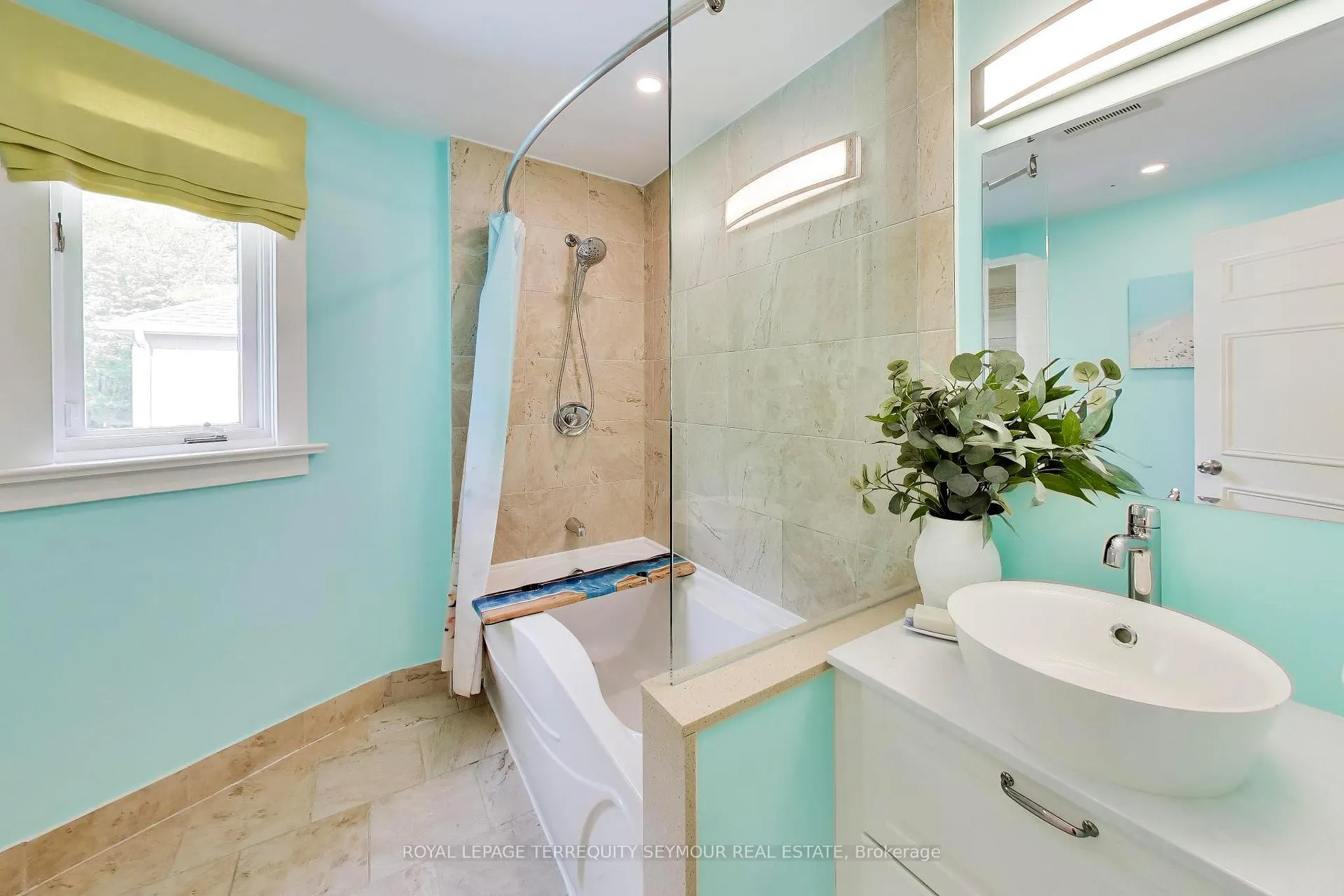 Photo 16 of 472 Balliol Street, Toronto, Mount Pleasant East — HOMEH