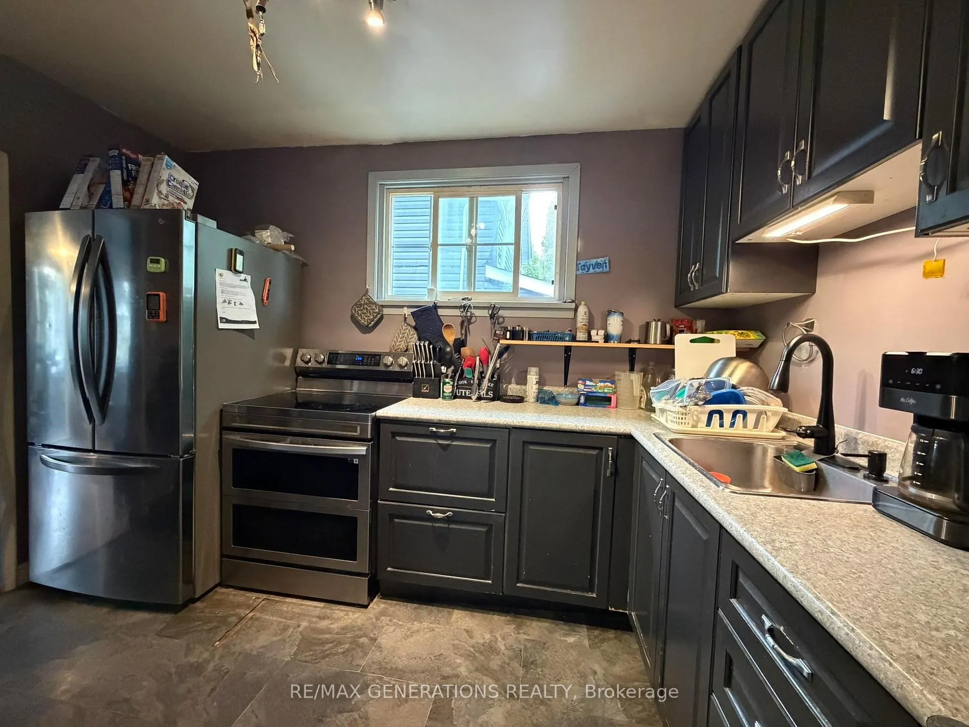 Photo 2 of 444 McKellar Street N, Thunder Bay, McKeller Park — HOMEH