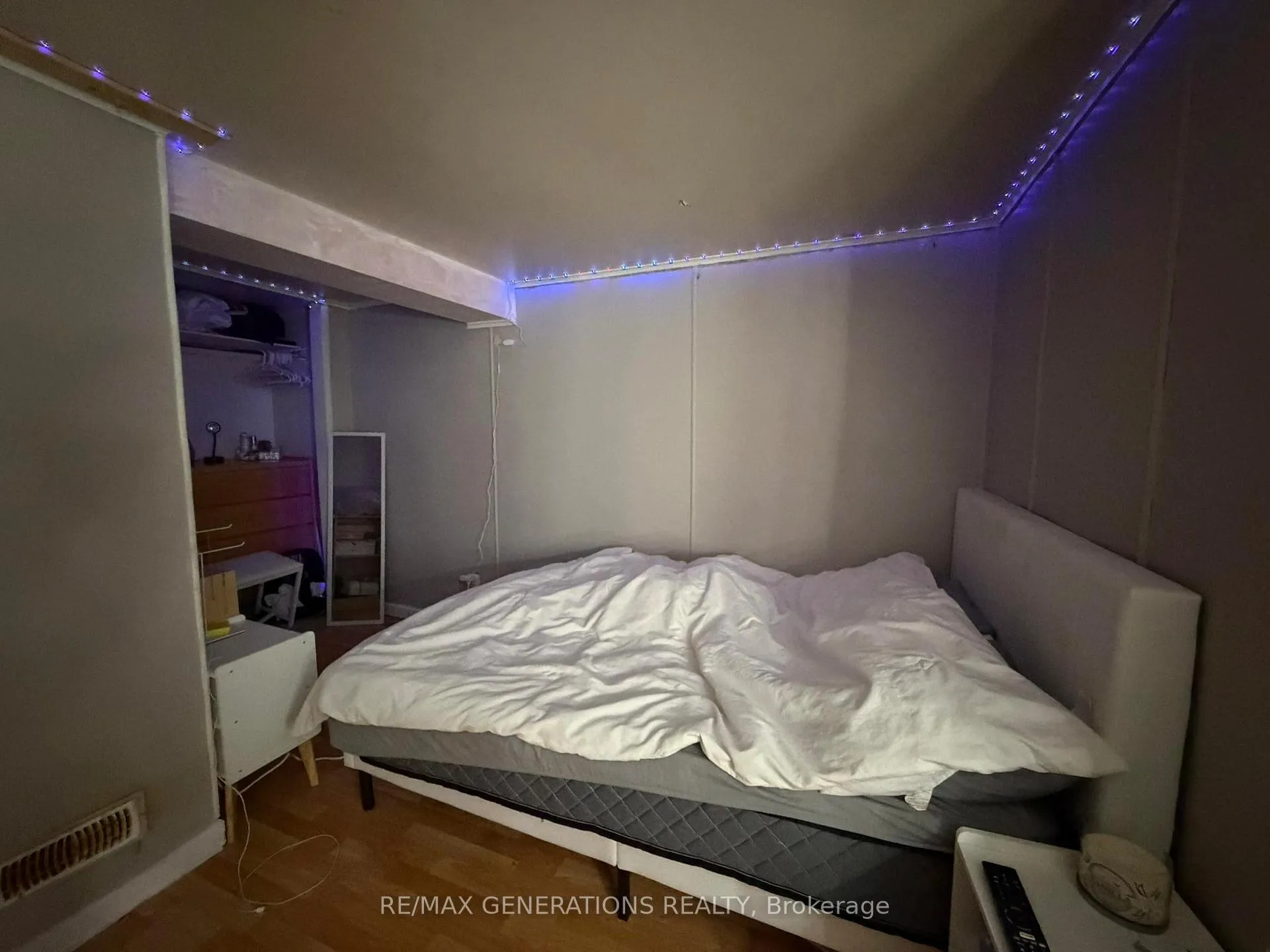Photo 13 of 444 McKellar Street N, Thunder Bay, McKeller Park — HOMEH