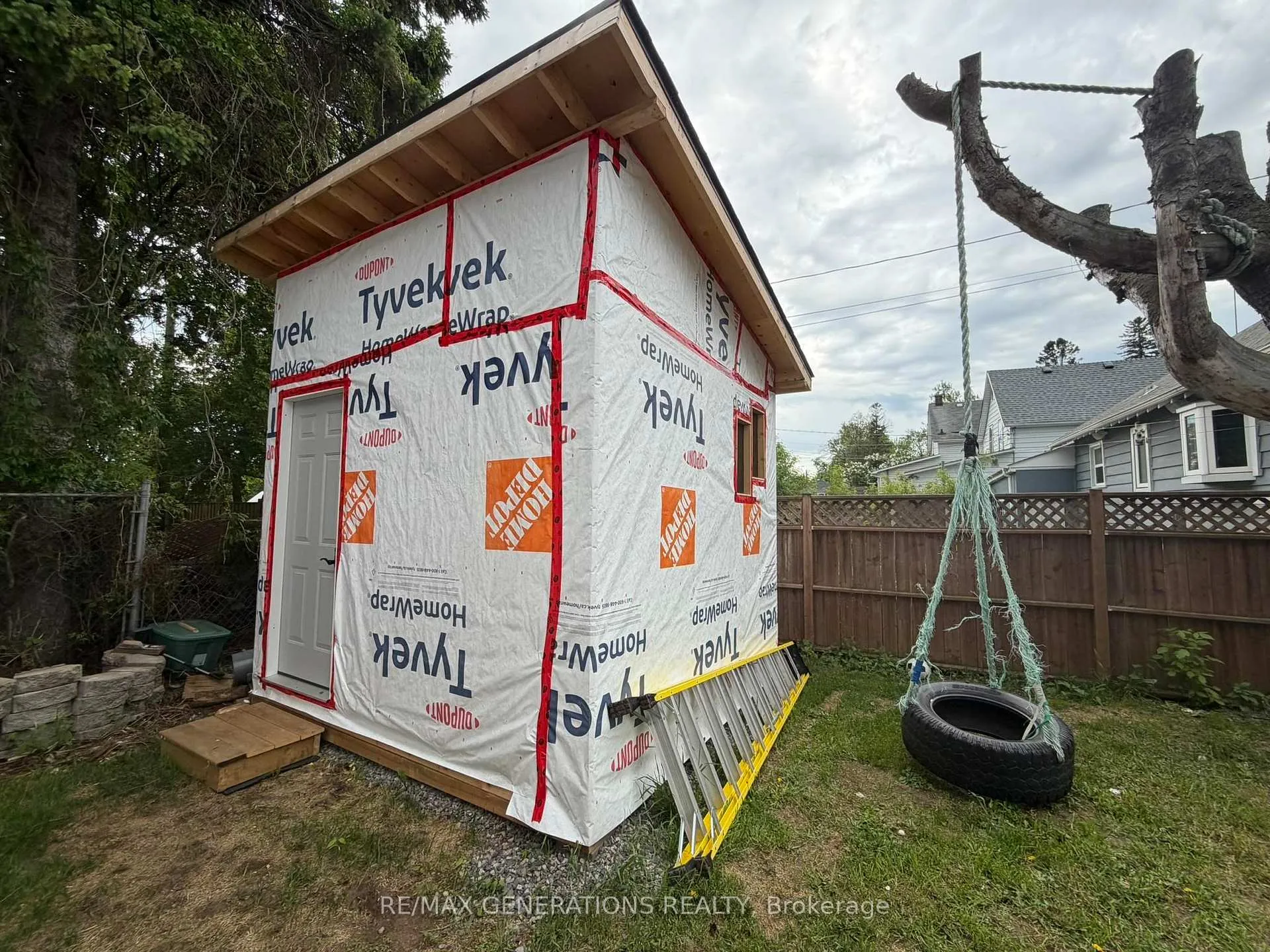 Photo 29 of 444 McKellar Street N, Thunder Bay, McKeller Park — HOMEH