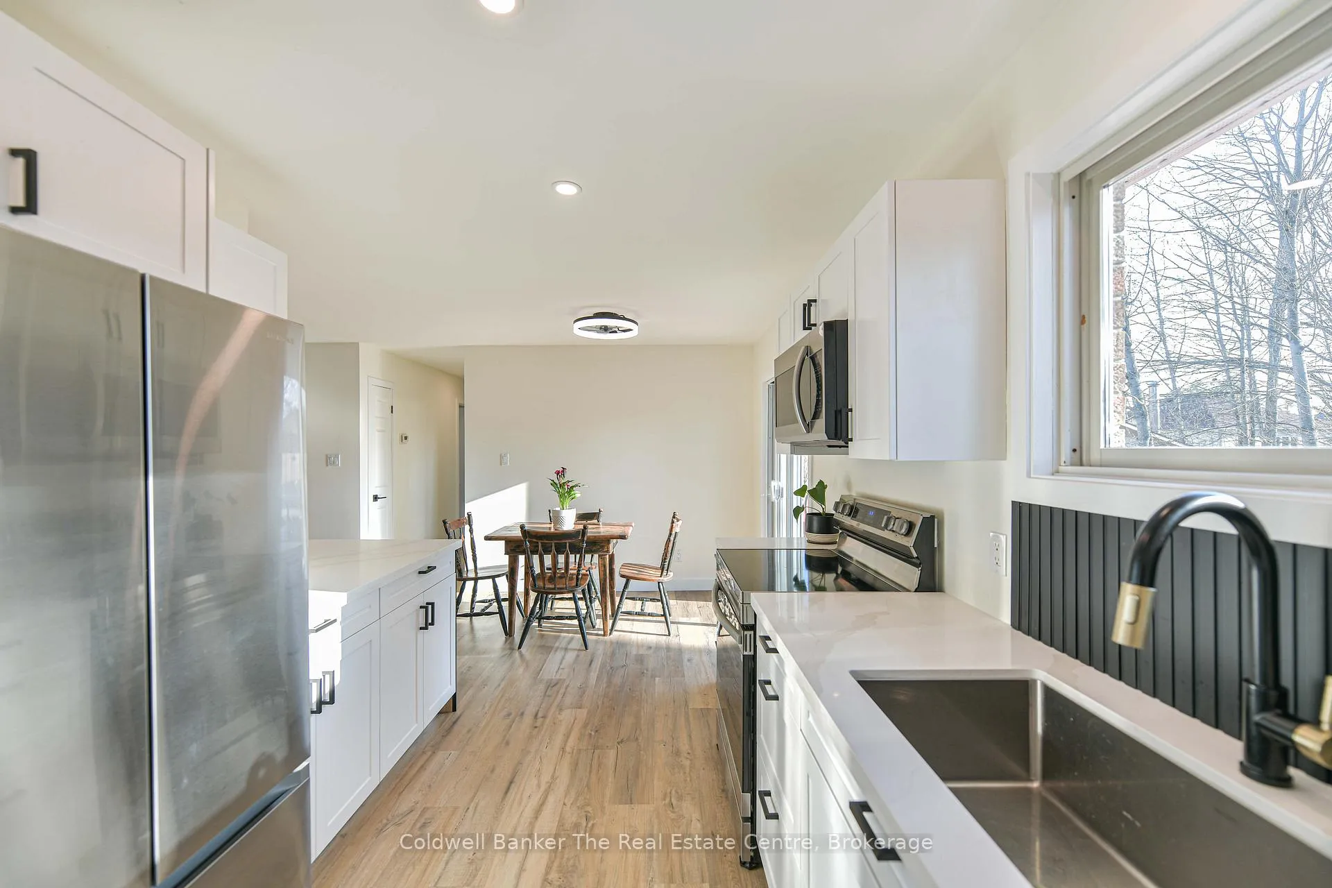 Photo 10 of 355 Louise Street, Gravenhurst, Muskoka (S) — HOMEH
