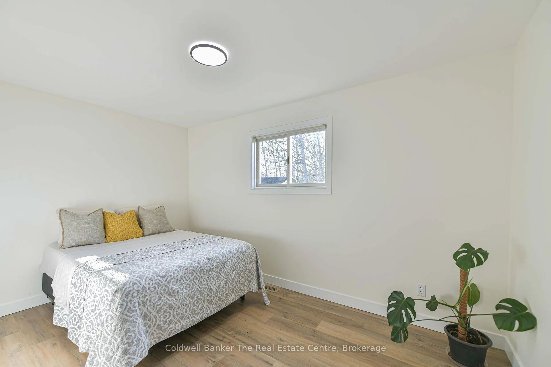 Photo 22 of 355 Louise Street, Gravenhurst, Muskoka (S) — HOMEH