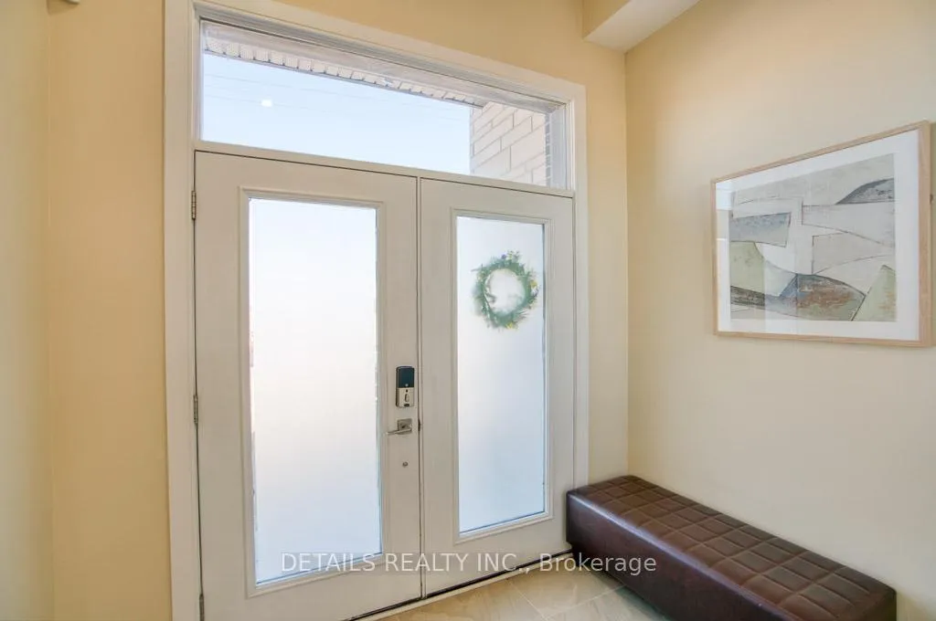 Photo 2 of 992 Baseline Road E, Ottawa, City View/Skyline/Fisher Heights/Parkwood Hills — HOMEH
