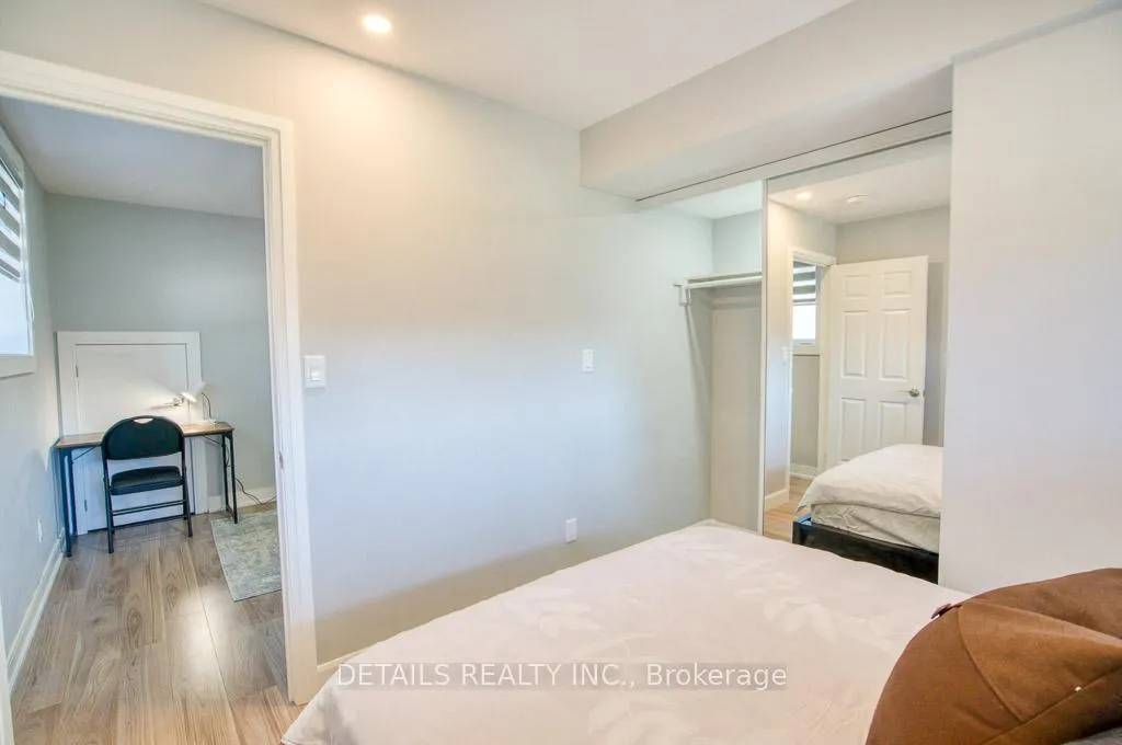 Photo 44 of 992 Baseline Road E, Ottawa, City View/Skyline/Fisher Heights/Parkwood Hills — HOMEH