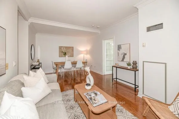 Photo 15 of Unit 117, 9 Boardwalk Drive, Toronto, The Beaches — HOMEH