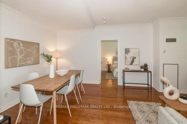 Photo 25 of Unit 117, 9 Boardwalk Drive, Toronto, The Beaches — HOMEH